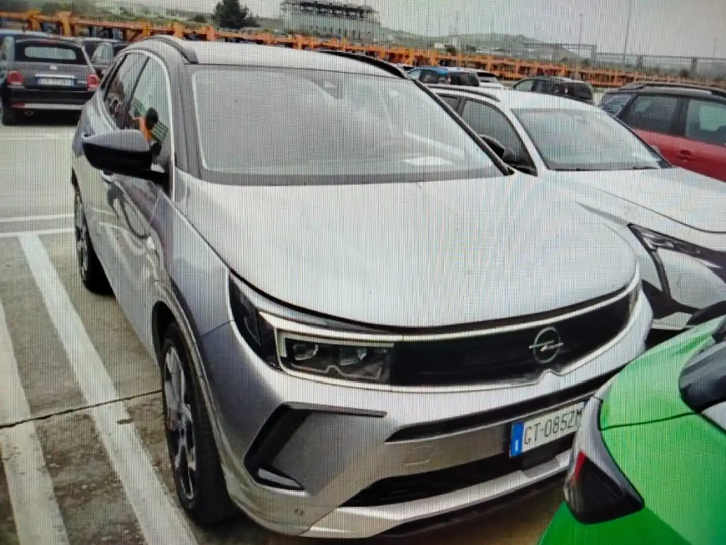 Opel Grandland 1.5 diesel Ecotec aut. Ultimate Argent - 2