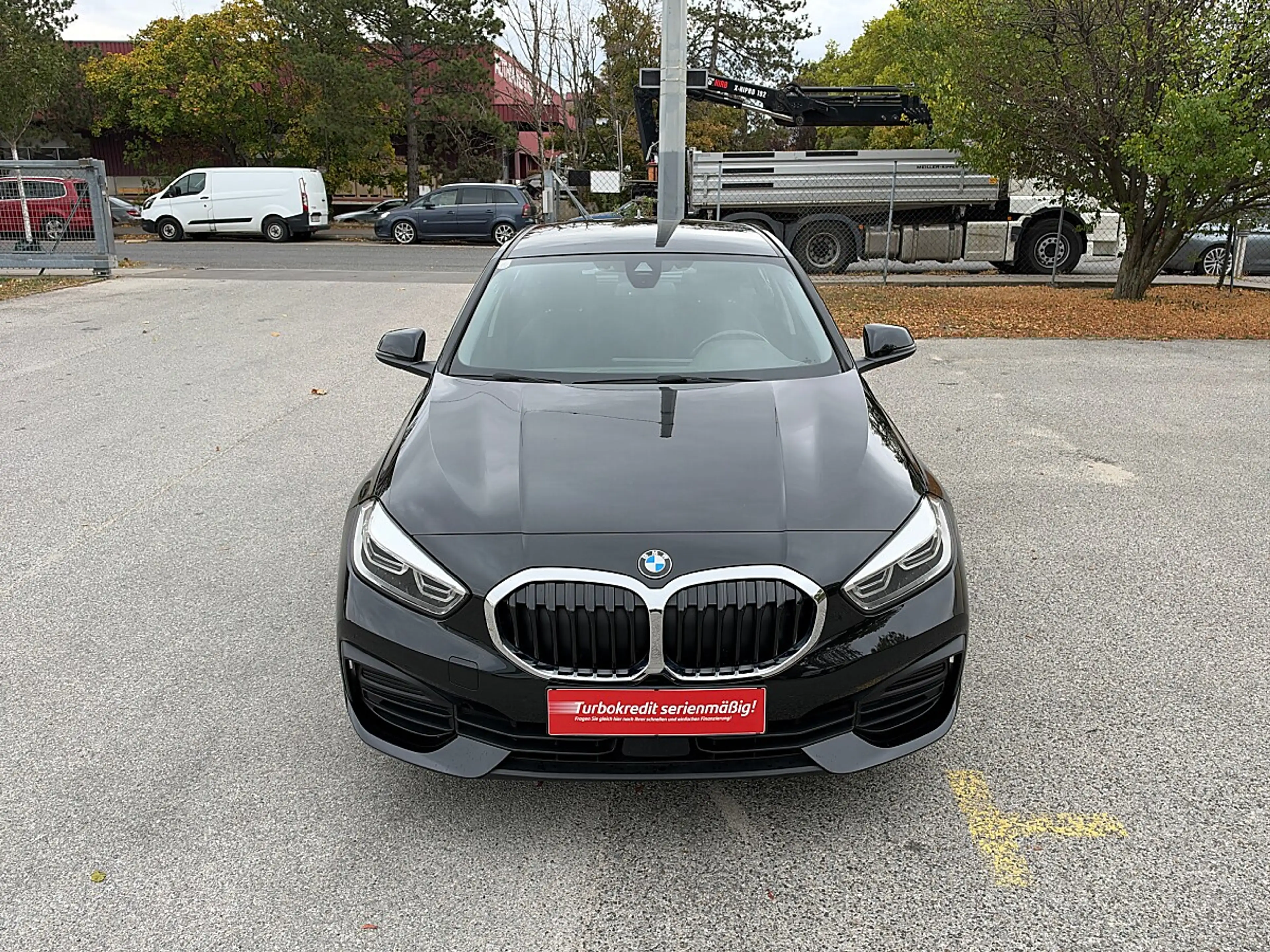 BMW 116 d Aut. / LIVE COCKPIT / NAVI / LED / — photo 11