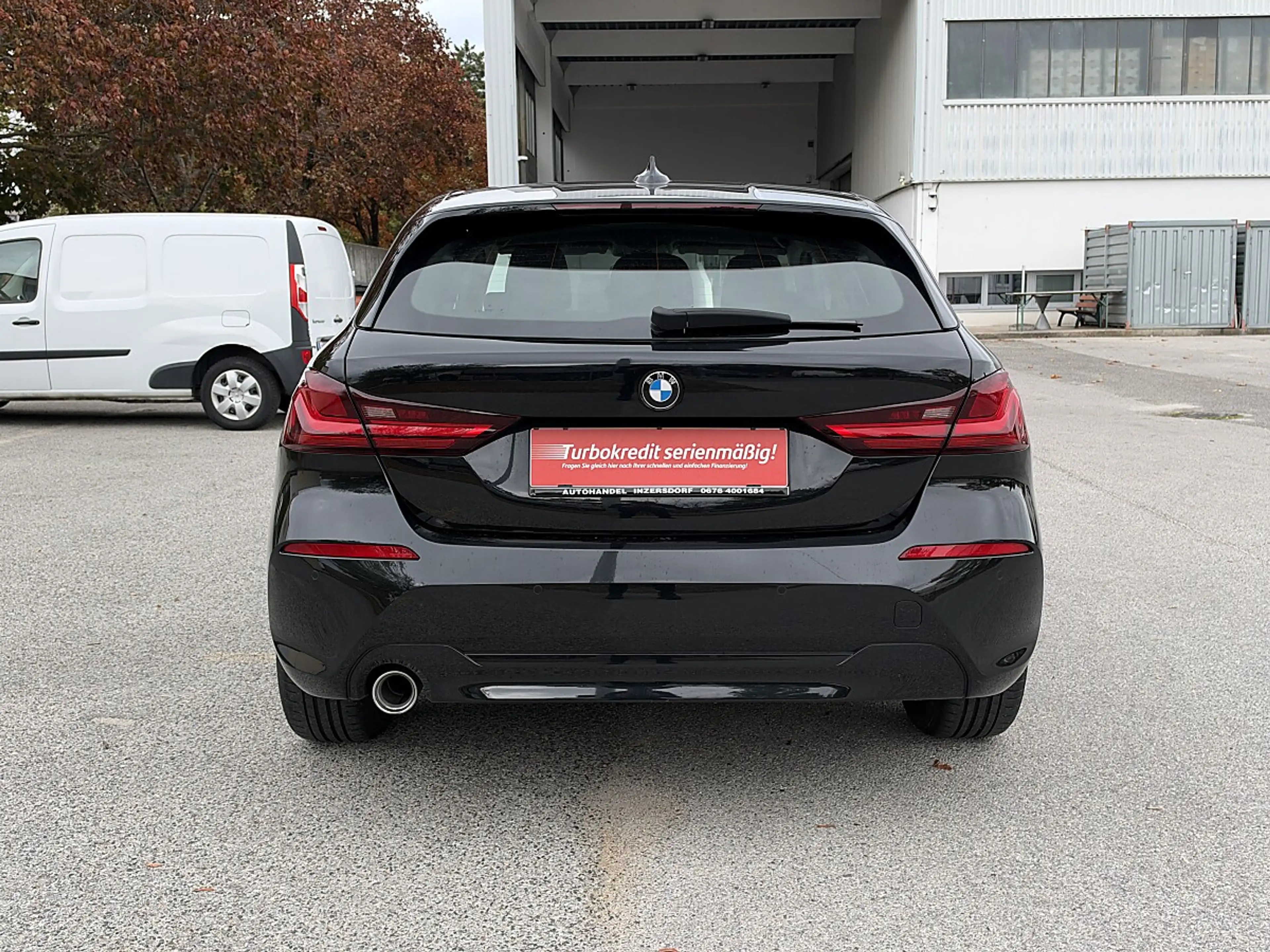 BMW 116 d Aut. / LIVE COCKPIT / NAVI / LED / — photo 5