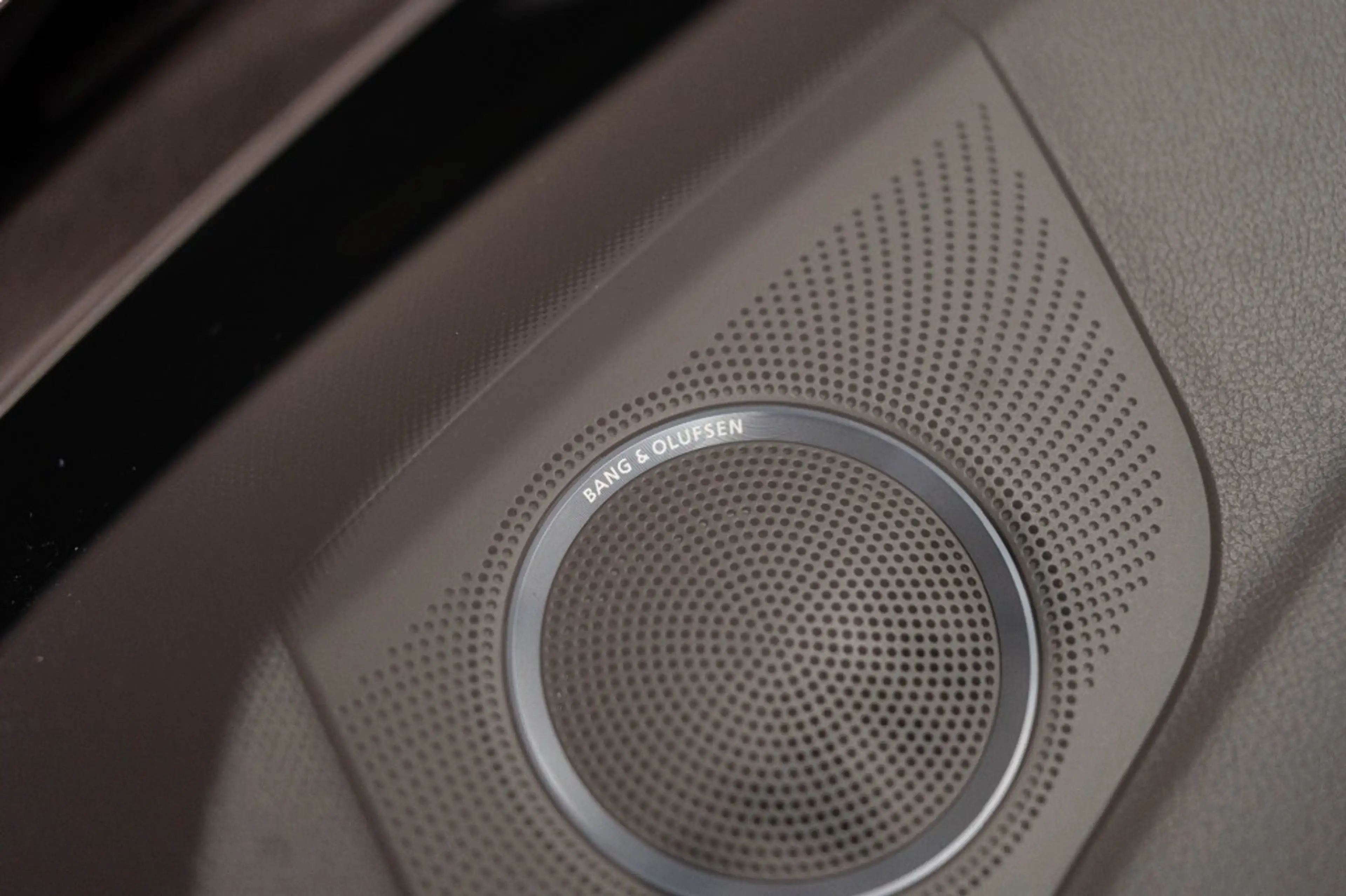 Audi RS4 4.2 V8 450 PK, B&O Audio, DAB, Panodak, Carbon, Ad — photo 12