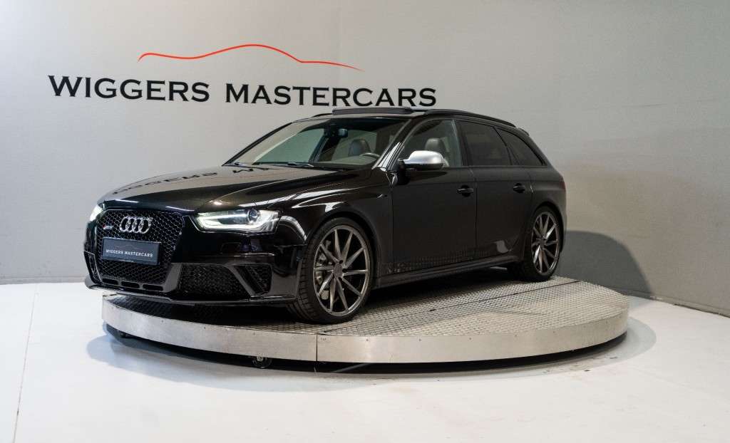 Audi RS4