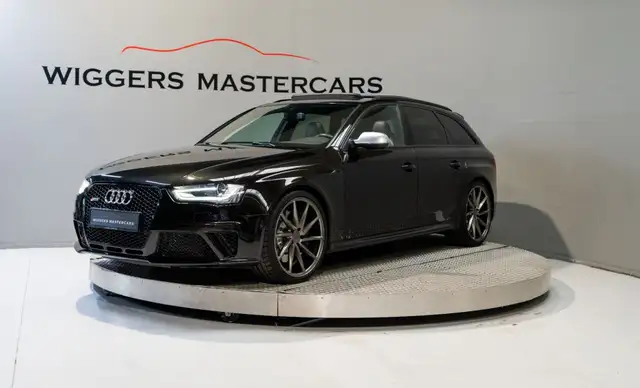 Audi RS4 4.2 V8 450 PK, B&O Audio, DAB, Panodak, Carbon, Ad