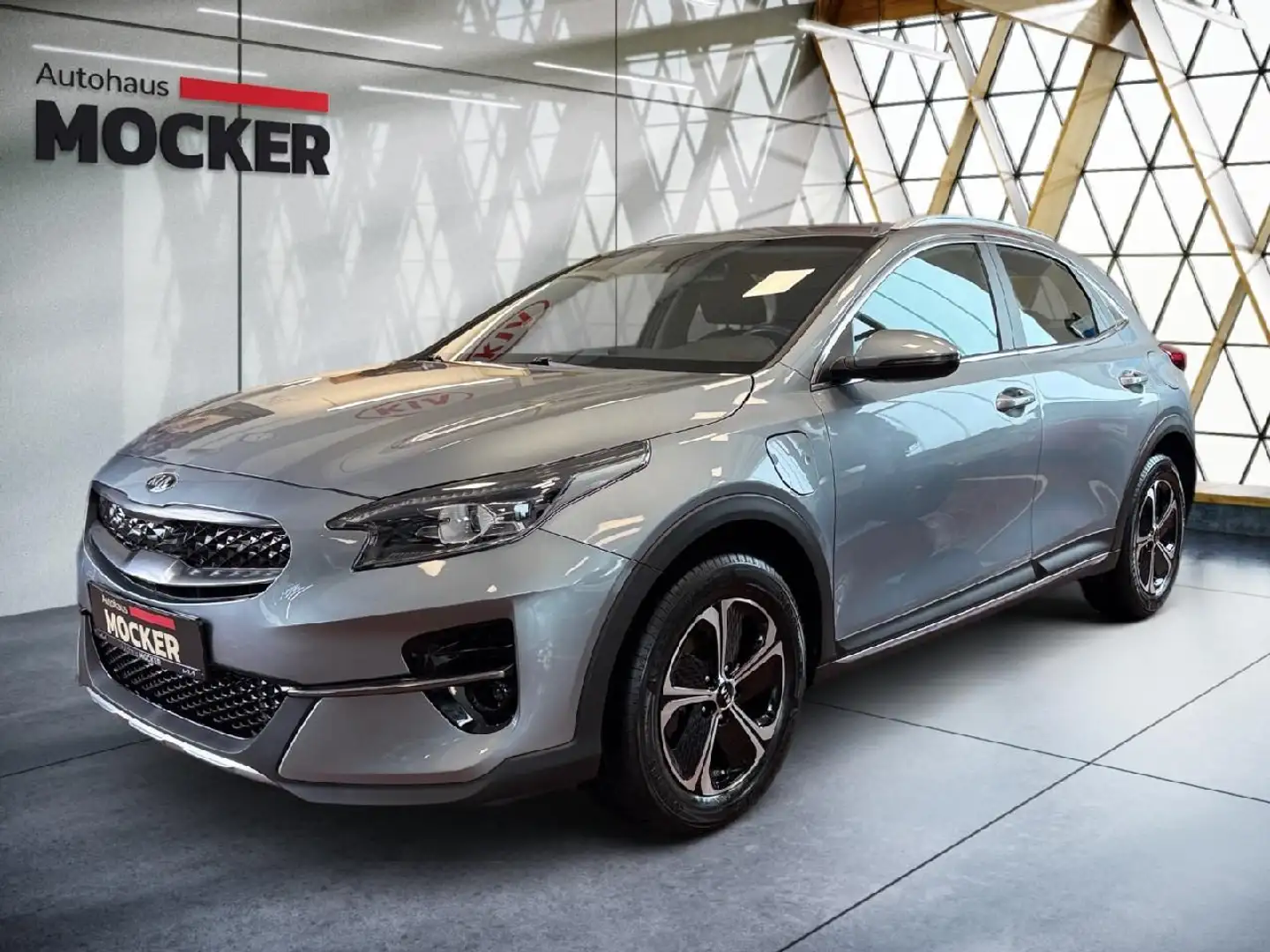 Kia XCeed Vision Plug-in Hybrid Silber - 2