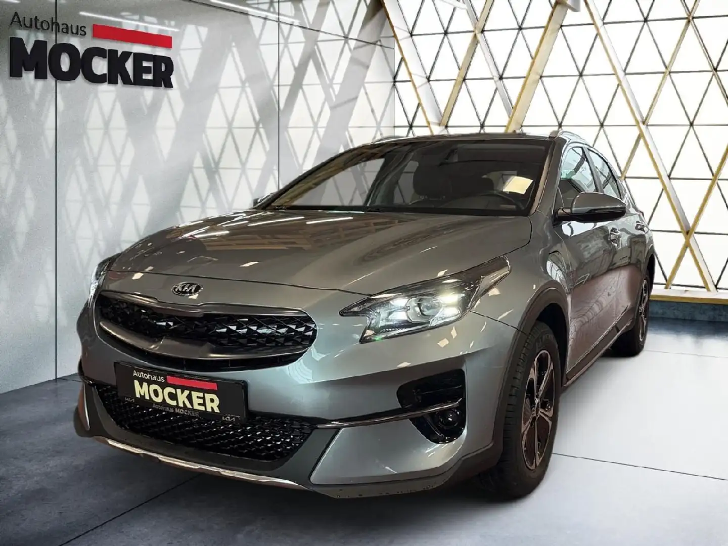 Kia XCeed Vision Plug-in Hybrid Argent - 1