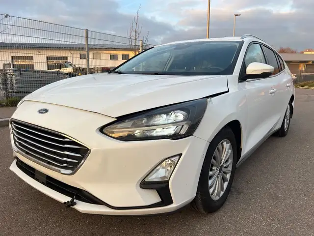 Ford Focus Turnier Titanium