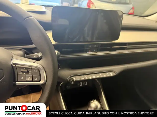 Jeep Avenger view 9