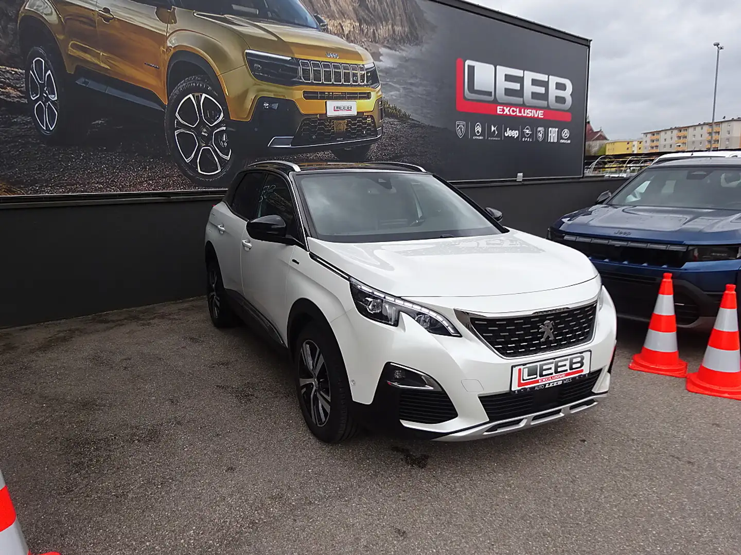 Peugeot 3008 1,5 BlueHDi 130 S&S EAT8 GT Line Aut. Weiß - 2