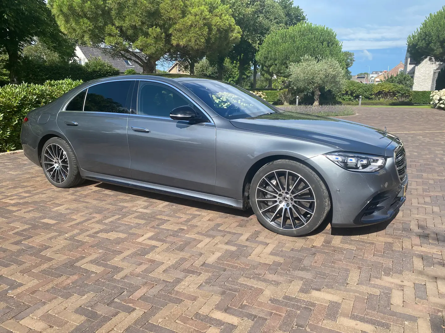 Mercedes-Benz S 580 e Lang AMG Line Grijs - 1