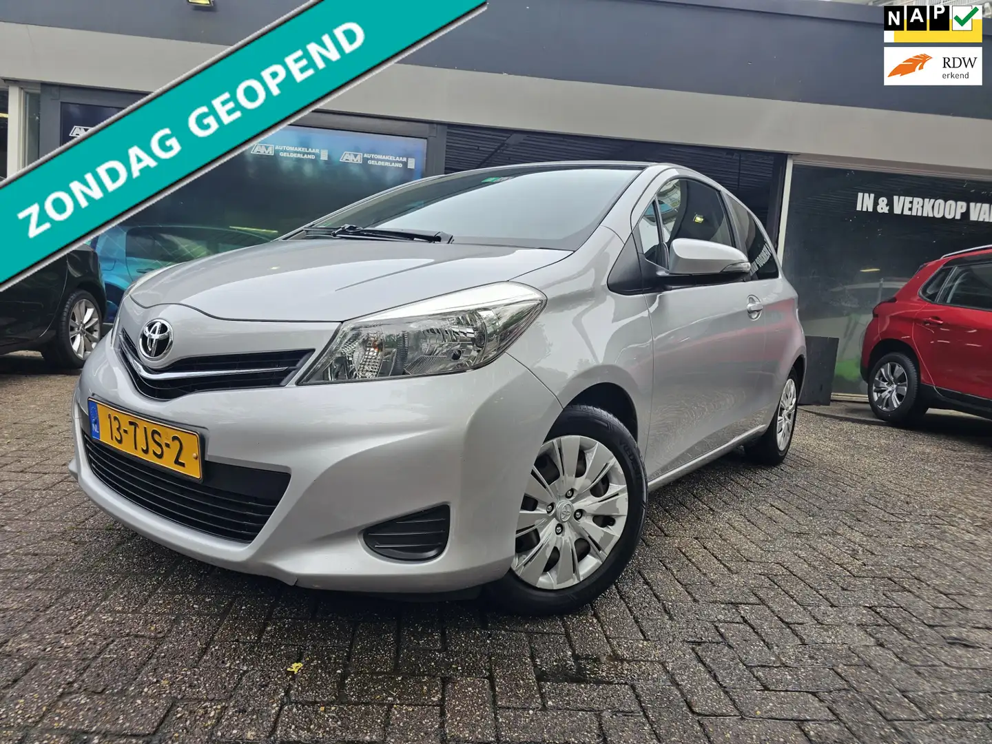 Toyota Yaris 1.3 VVT-i Aspiration |2E EIGENAAR | 12MND GARANTIE Grigio - 1