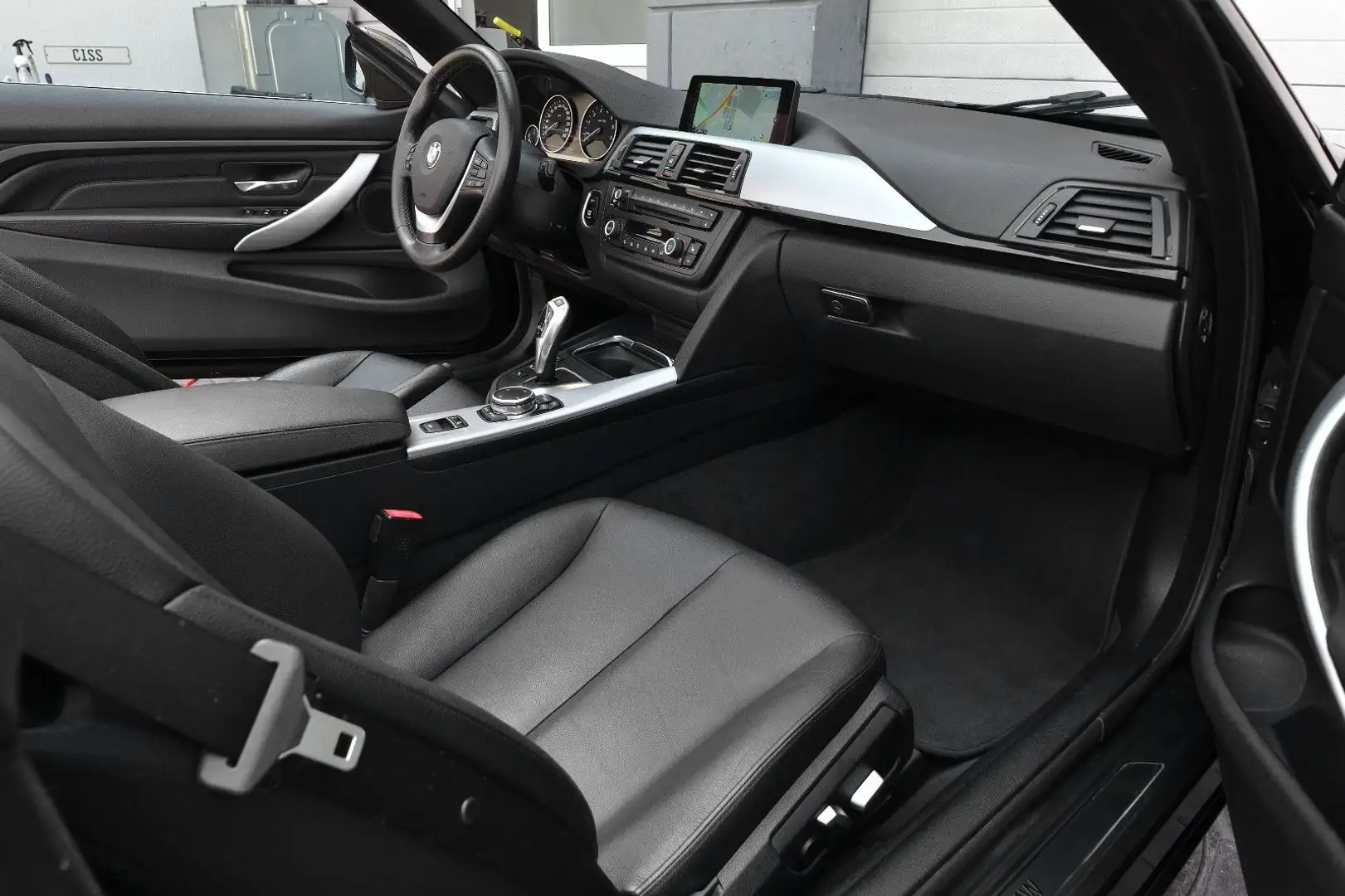 BMW 435 4 Cabrio 435i  * 2 Hand* deutsches Auto* Black - 2