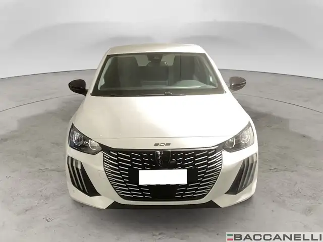 Peugeot 208 view 6