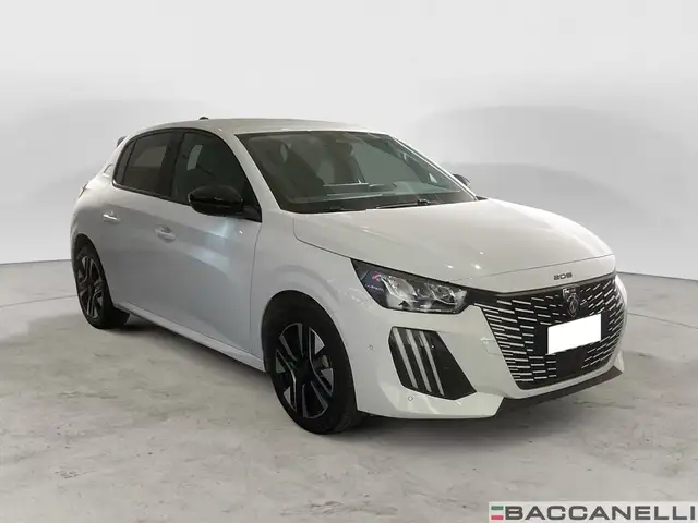 Peugeot 208 view 5