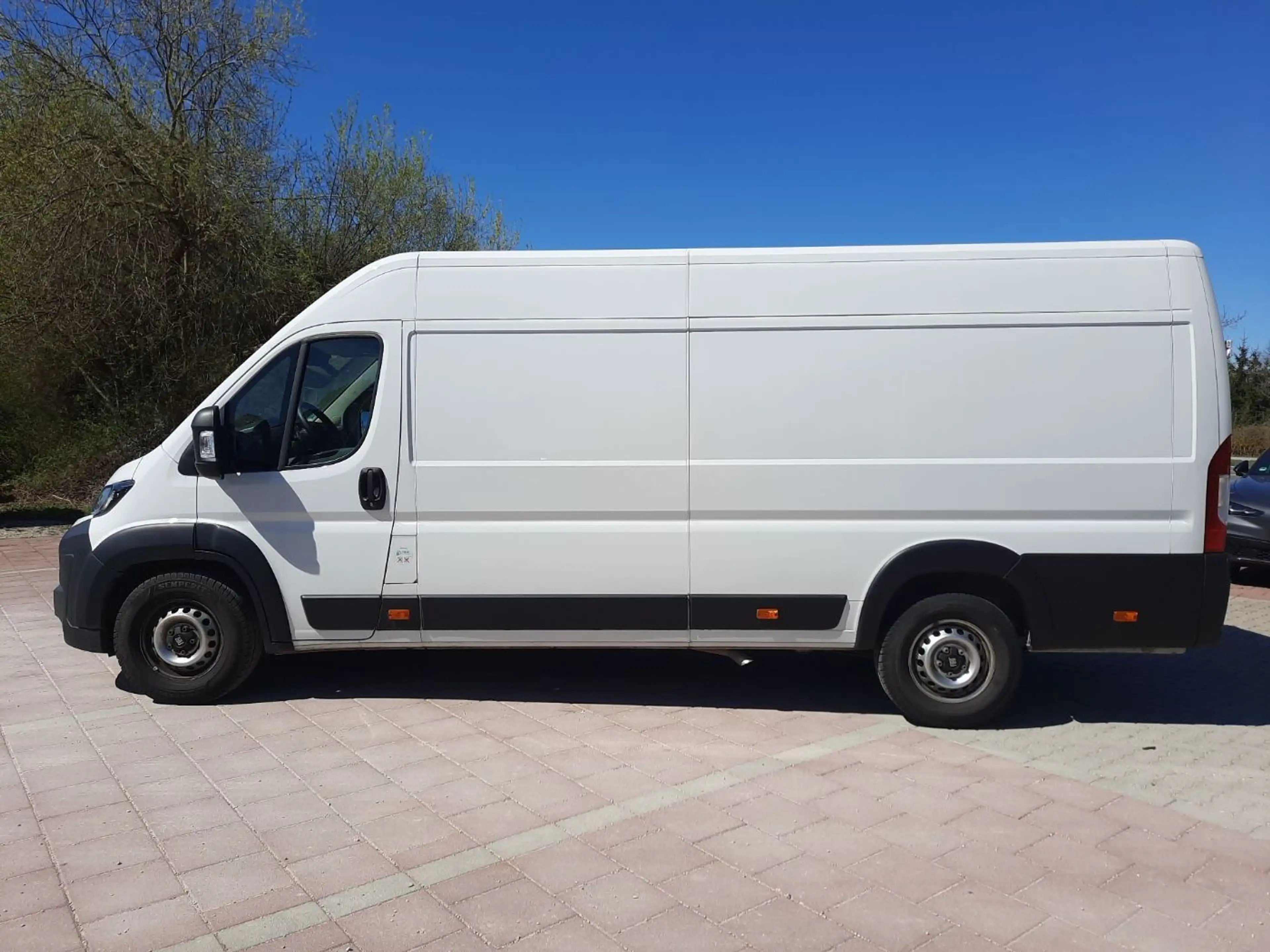 Fiat Ducato Kastenwagen 35 180 M L4H2 Kamera Klima — photo 9