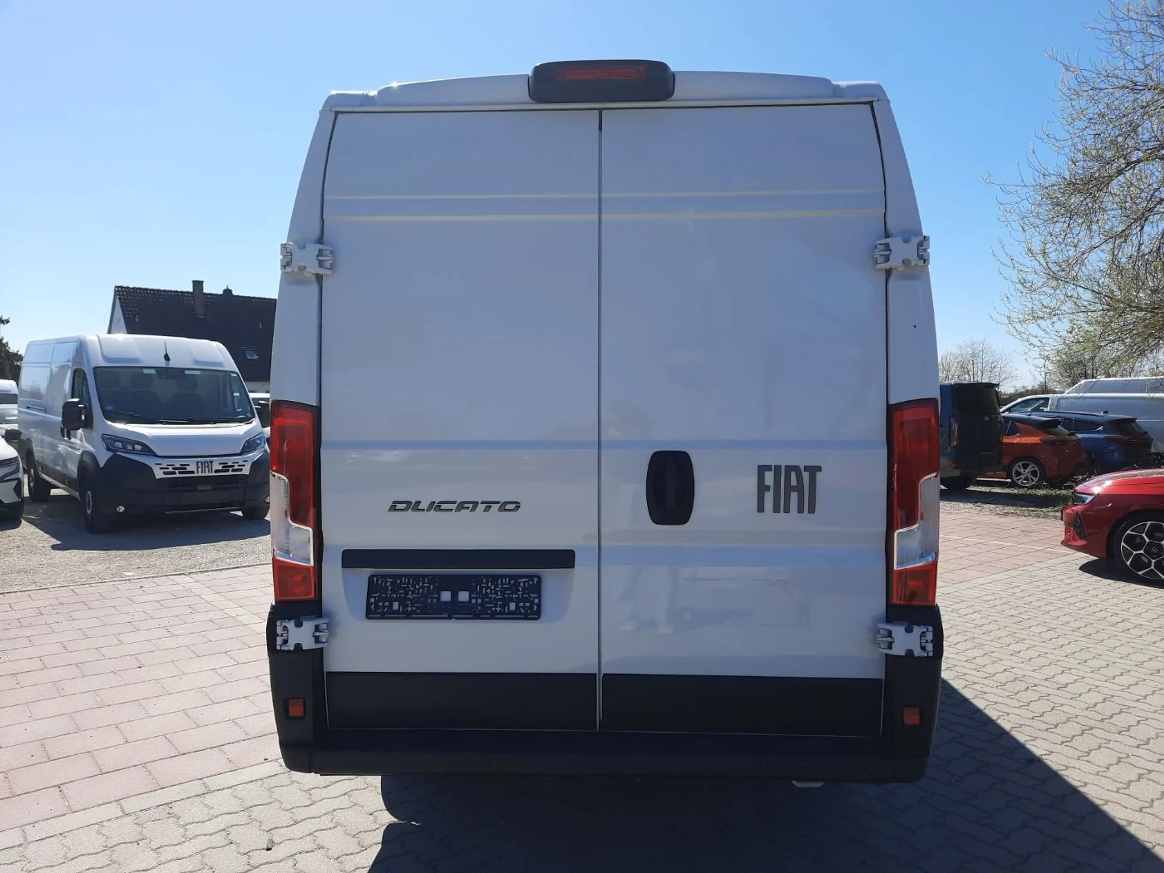 Fiat Ducato Kastenwagen 35 180 M L4H2 Kamera Klima — photo 7