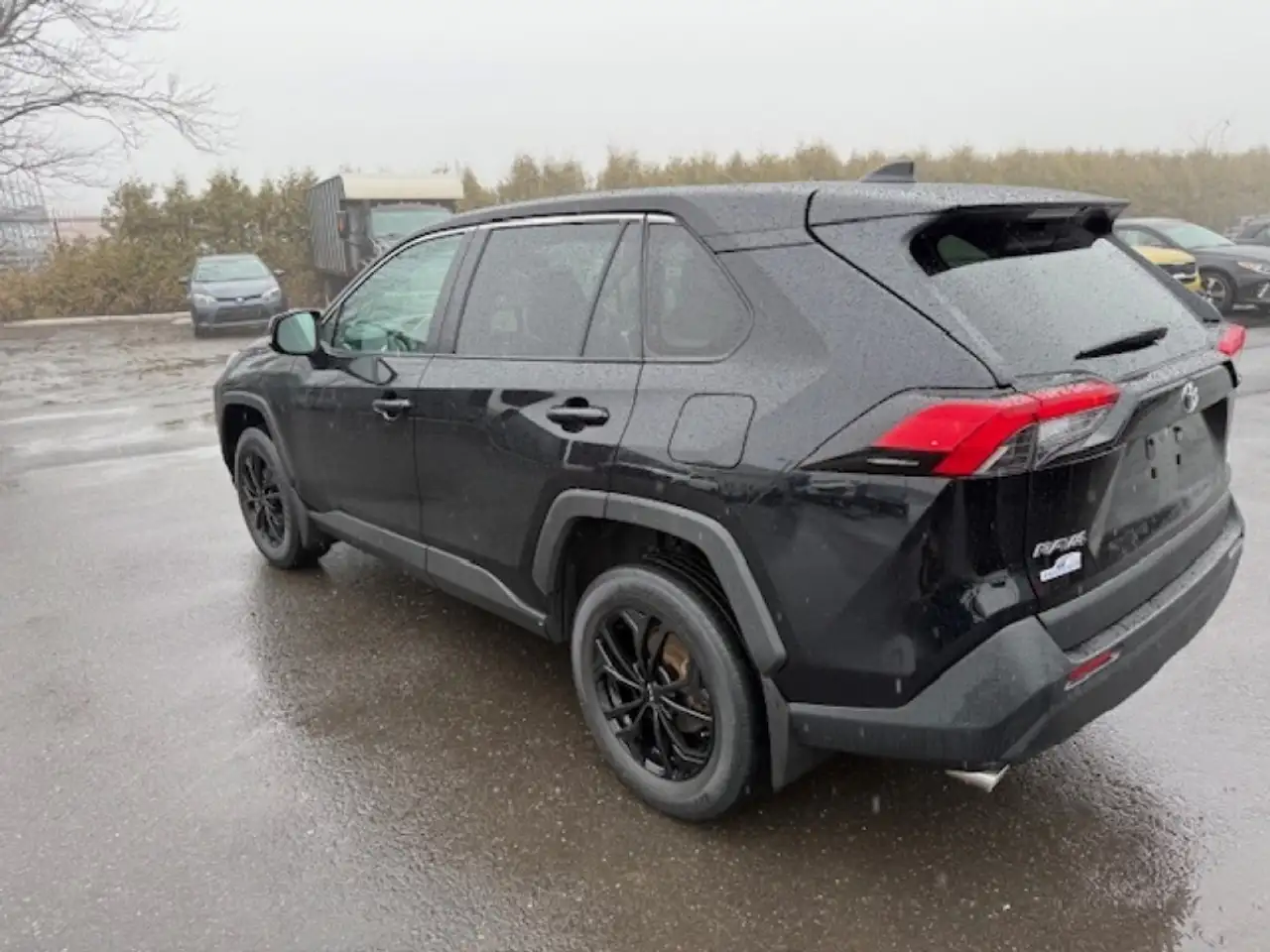 Toyota RAV 4 снимка Toyota RAV 4