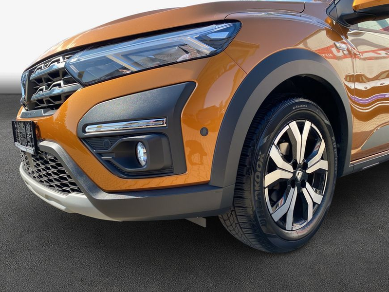 Dacia Sandero Stepway TCe 100 ECO-G Comfort — photo 6