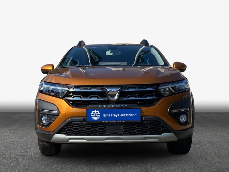 Dacia Sandero Stepway TCe 100 ECO-G Comfort — photo 3