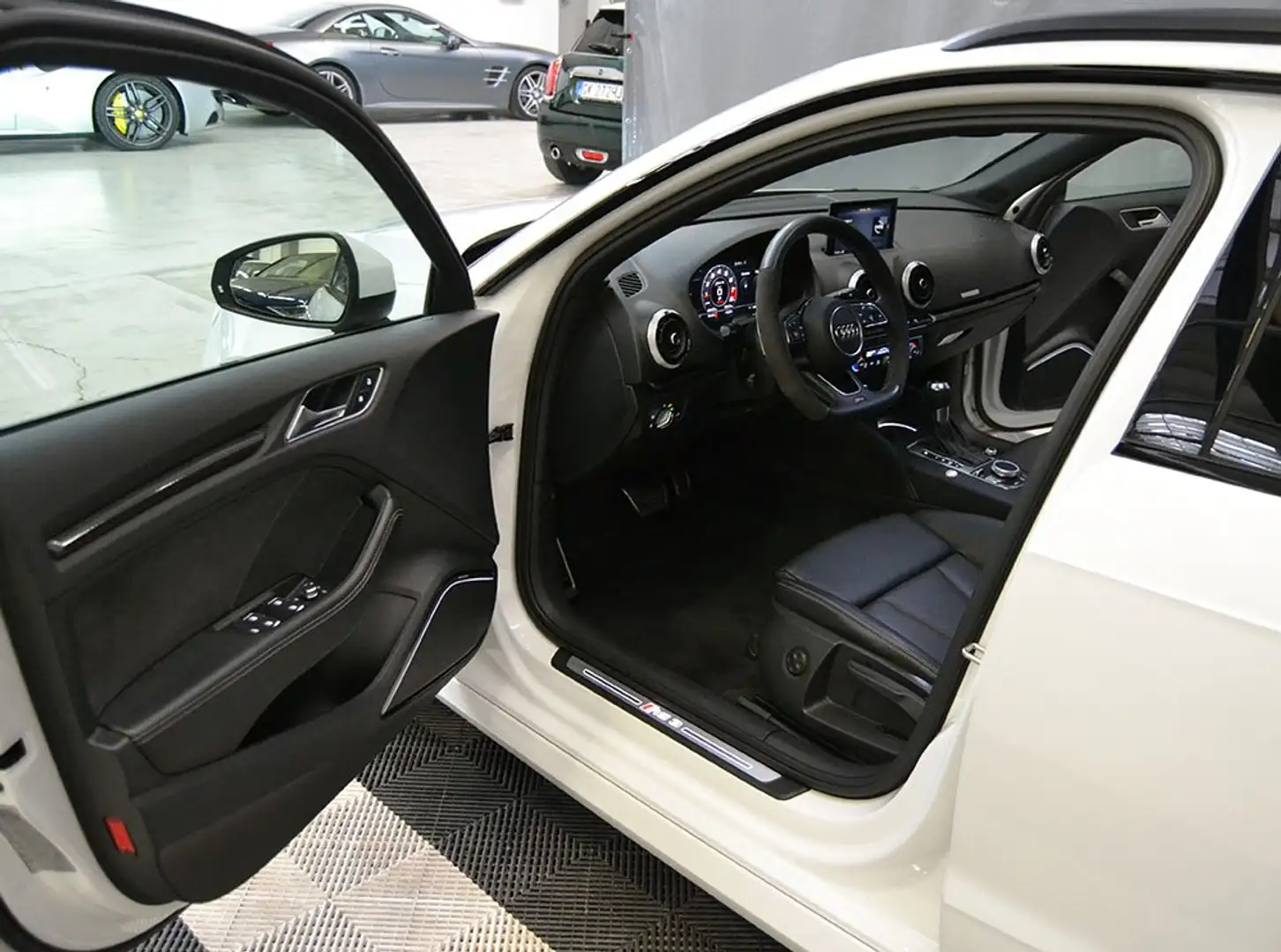 Audi RS3 SPB 2.5 TFSI quattro S tronic Bang-Virtual-Matrix Bianco - 2