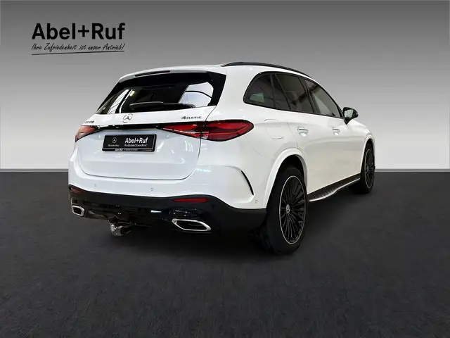 Mercedes-Benz GLC 200 view 5