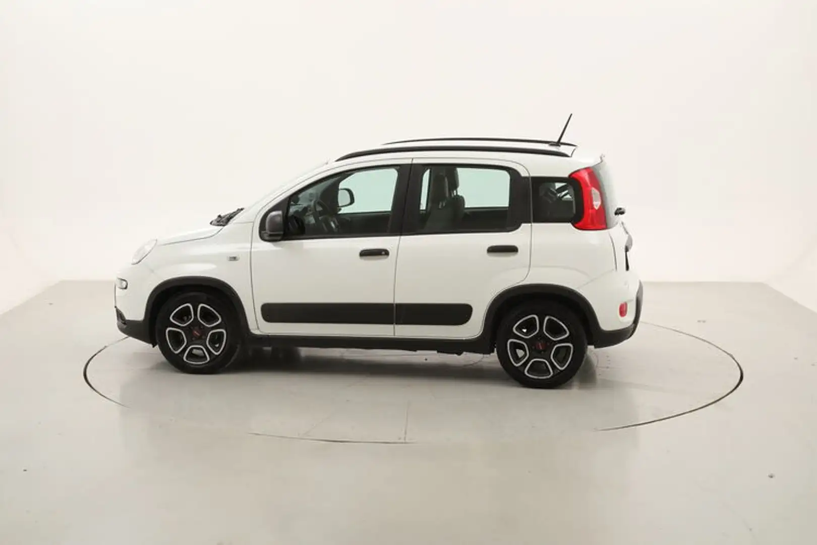 Fiat Panda City Life 1.0 Mild Hybrid 70CV Bianco - 2