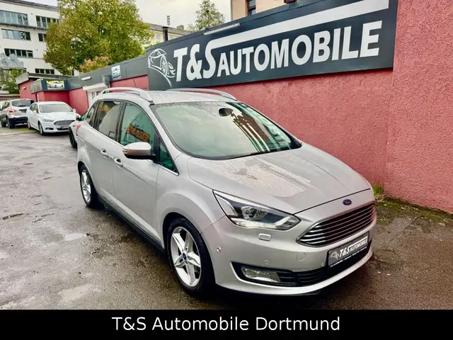 Ford Grand C-Max Grand C-MAX 1.5 Titanium - 7 Sitzer - Gepflegt
