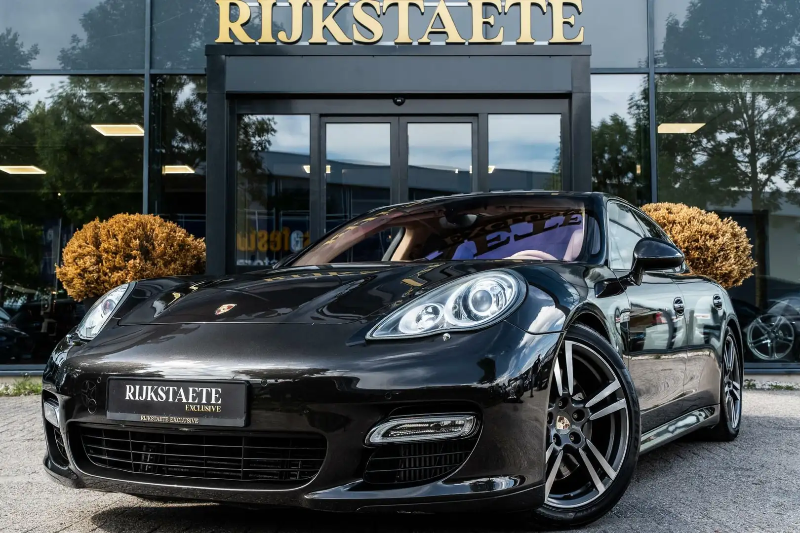 Porsche Panamera 4.8 Turbo|PANO|SPORT CHRONO|BOSE|CAMERA|20' Gris - 1