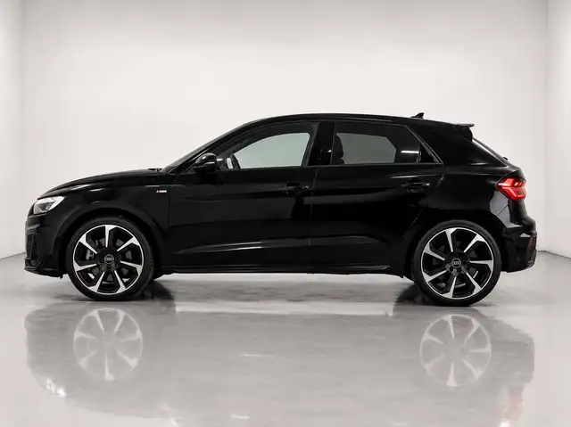 Audi A1 view 5