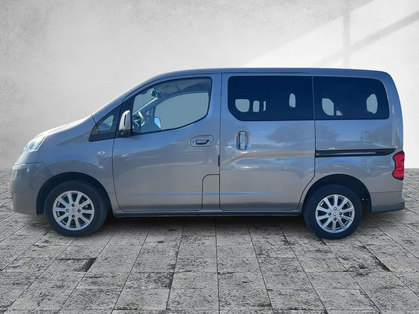 Nissan NV200 /Evalia (M20/M) Evalia Tekna Grau - 2