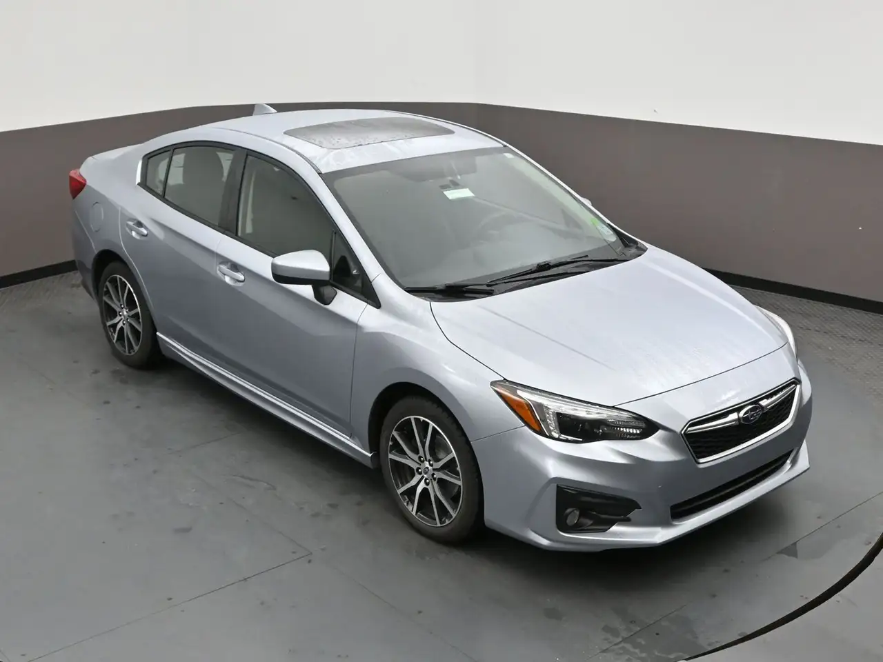 Subaru Impreza снимка Subaru Impreza