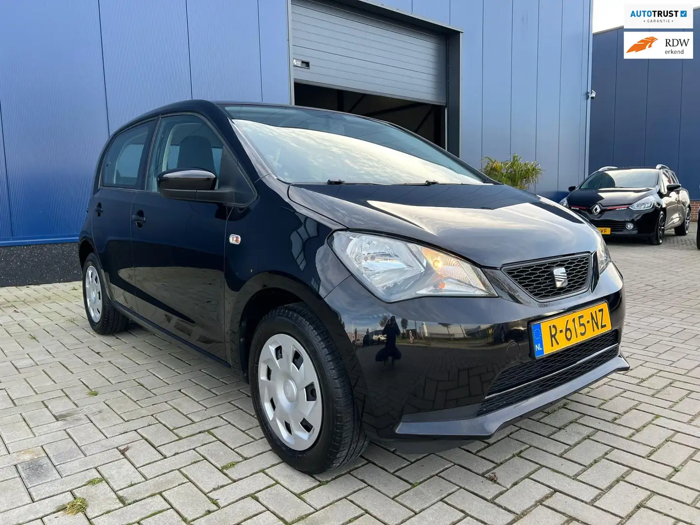 SEAT Mii 1.0 Mii / 5DRS / NAVIGATIE / ELEC RAMEN / BT AUDIO Zwart - 1