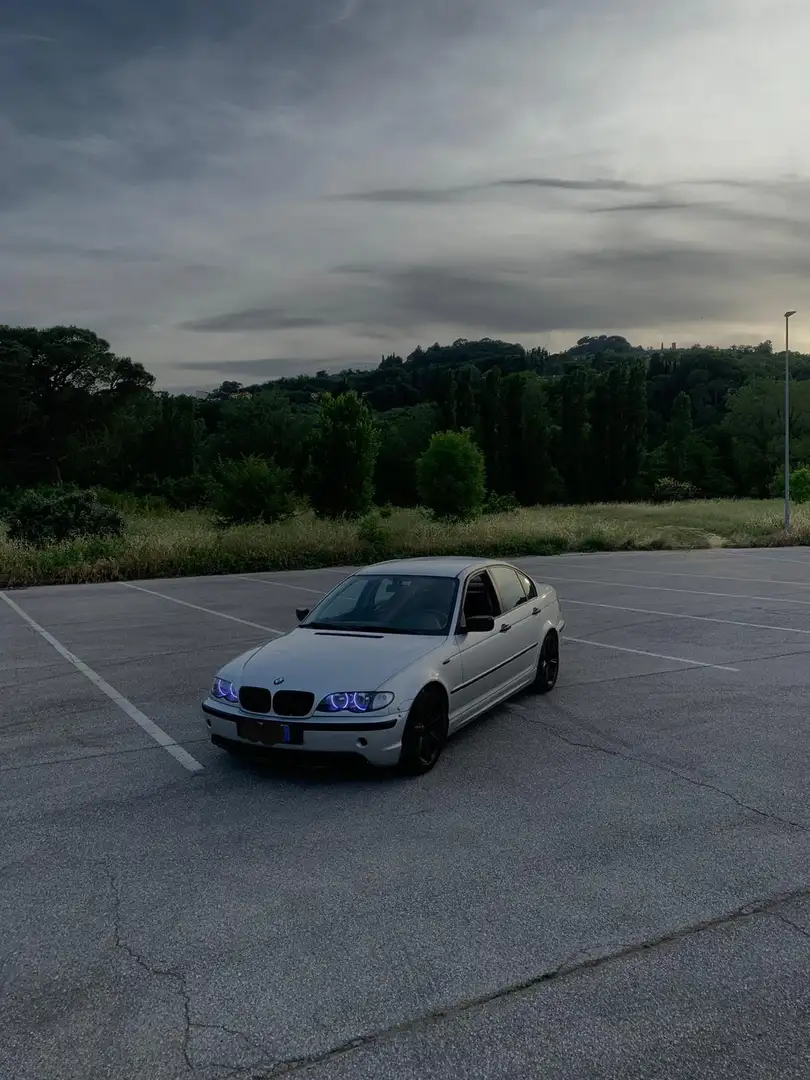 BMW 320 e46 - 1
