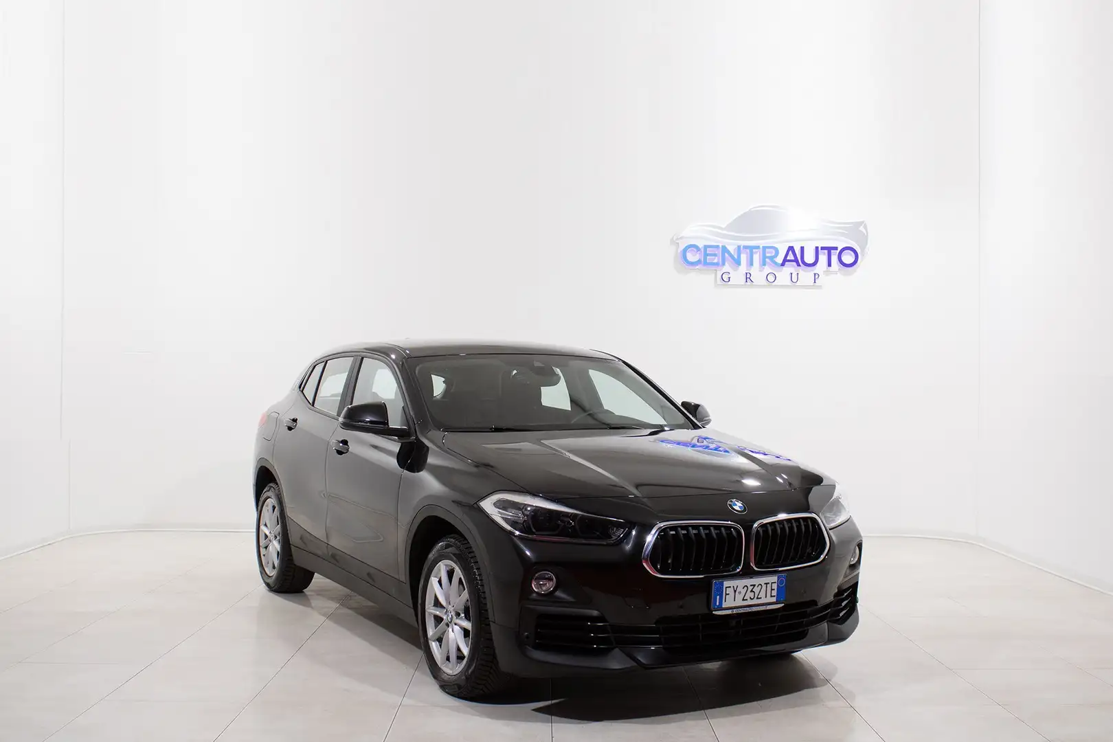 BMW X2 xDrive 18d BUSINESS X *FULL LED, TOUCHSCREEN 6,5'* Nero - 1