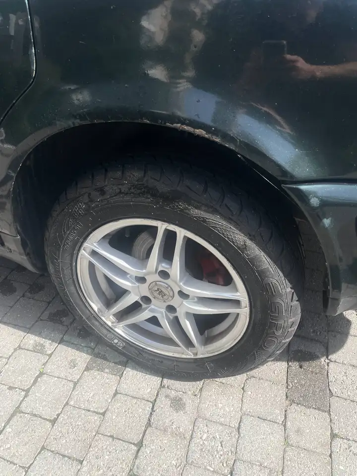 Audi 100 2.3 (1992), foto 5