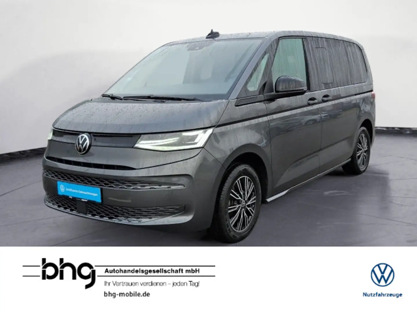 Volkswagen T7 Multivan T7 Multivan eHybrid AHK Pano Standheizung Kamera Grau - 1