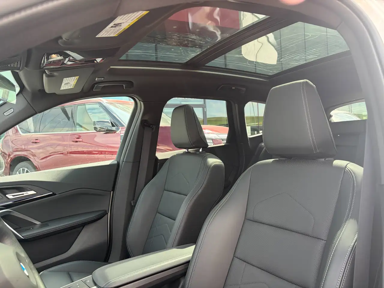 BMW X1 photo BMW X1