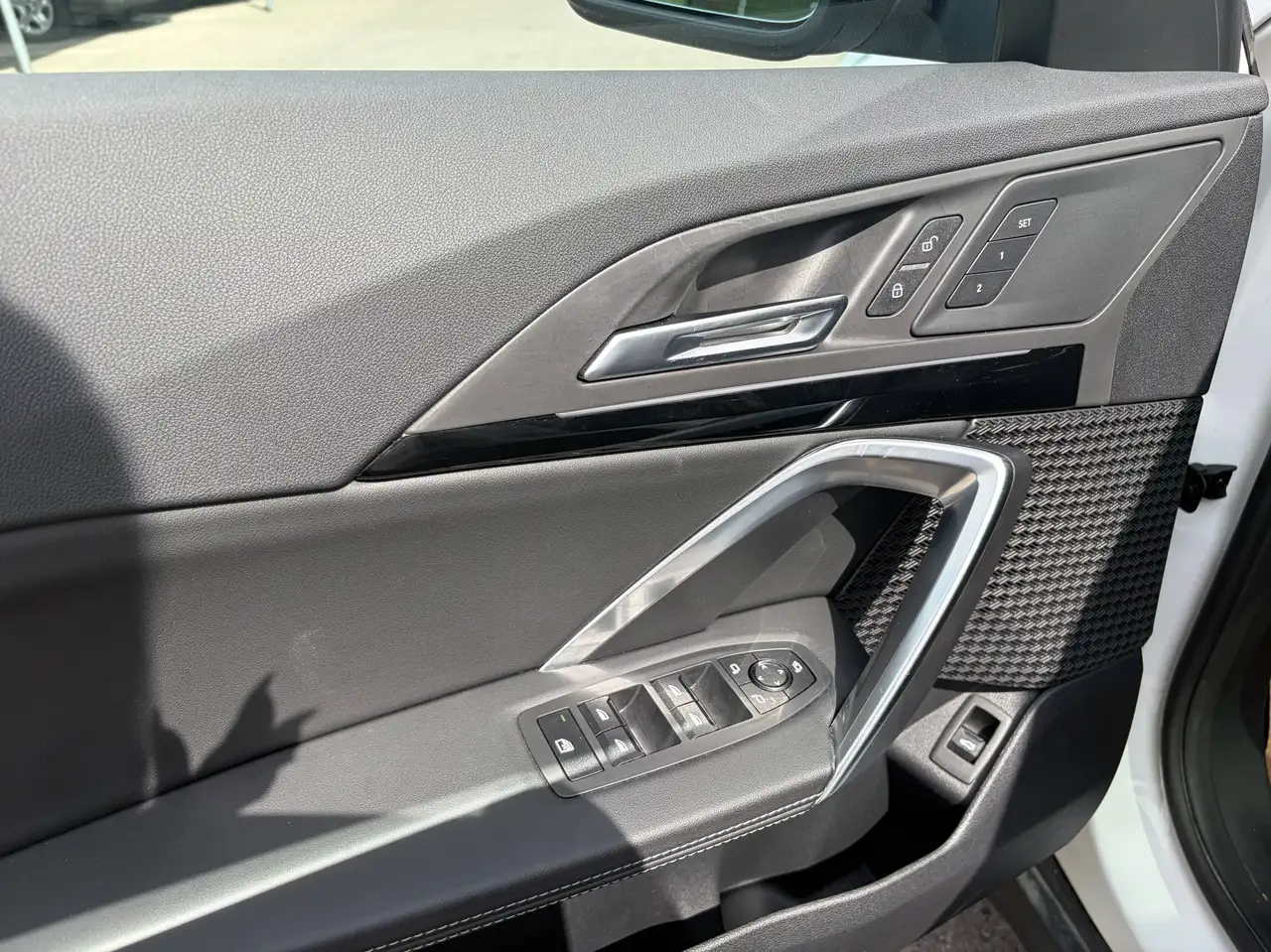 BMW X1 photo BMW X1