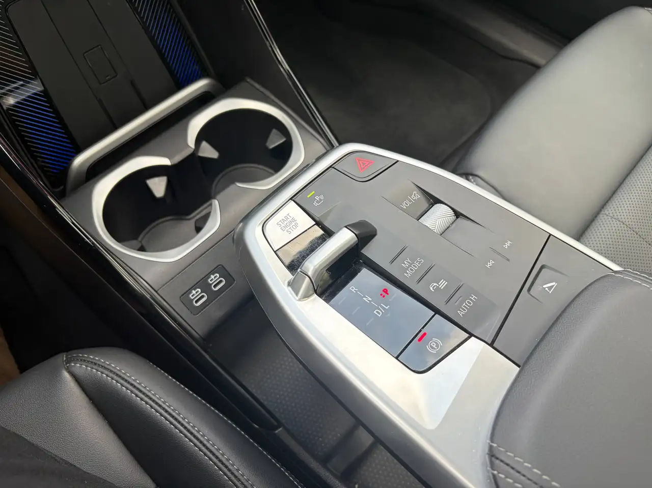 BMW X1 photo BMW X1