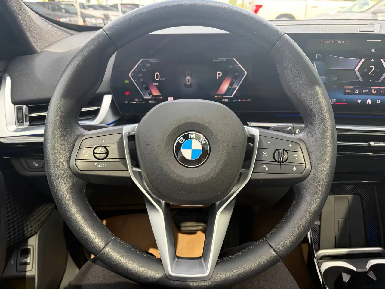 BMW X1 photo BMW X1
