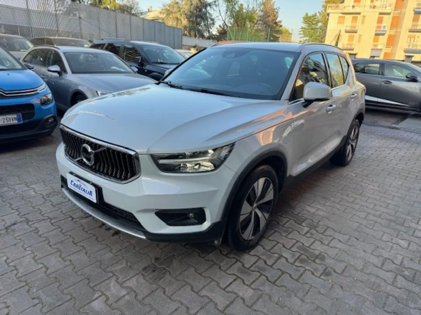 Volvo XC40 T4 Recharge Plug-in Hybrid Inscription Expression Grigio - 1