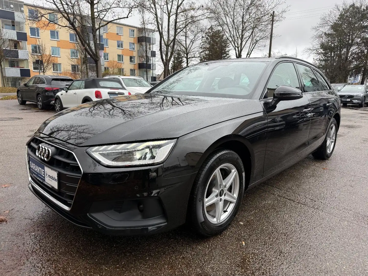 Audi A4 Avant 35 TDI basis AUT~Navi~AHK~LED~PDC Noir - 1