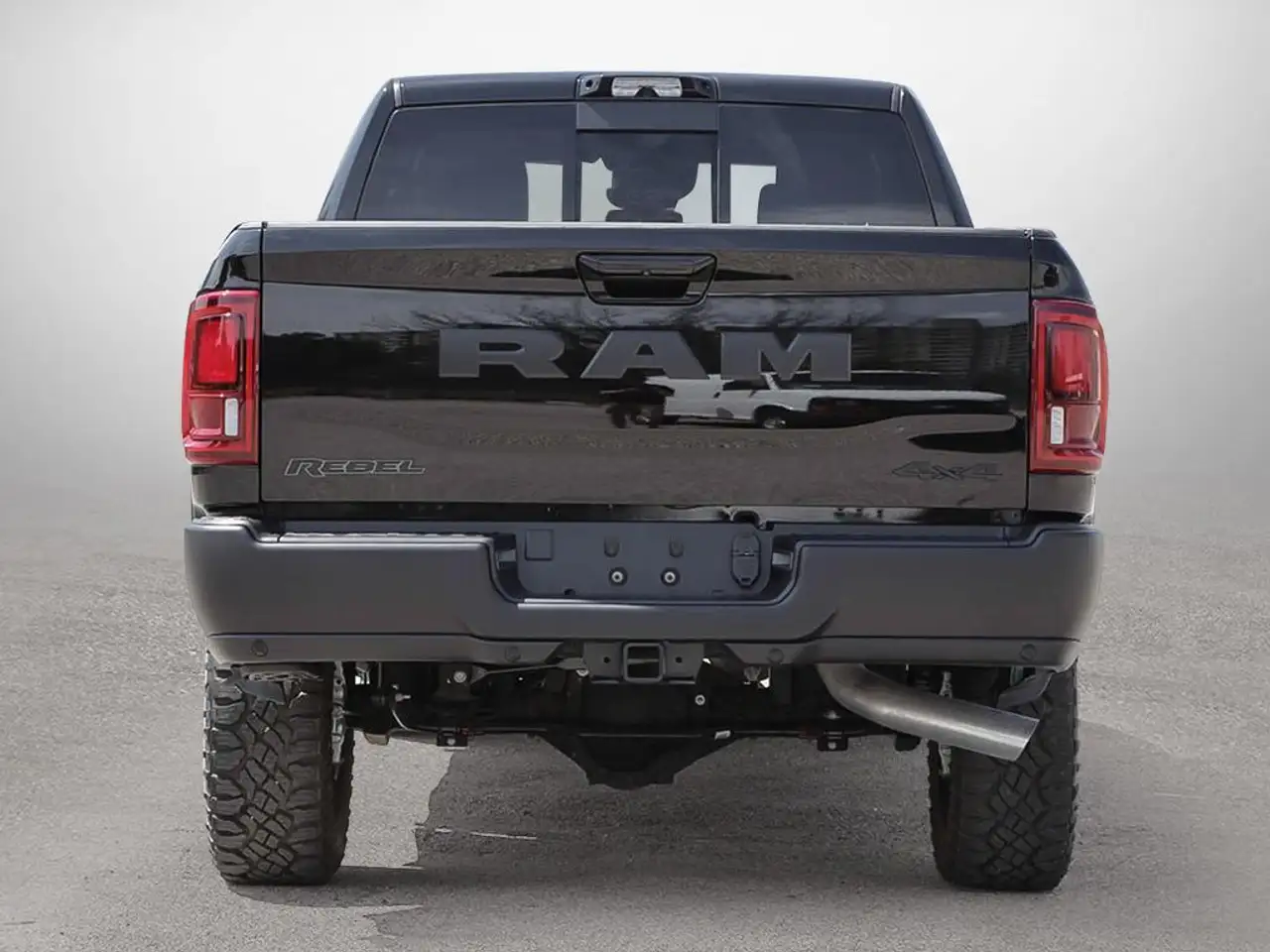 RAM 2500 снимка RAM 2500