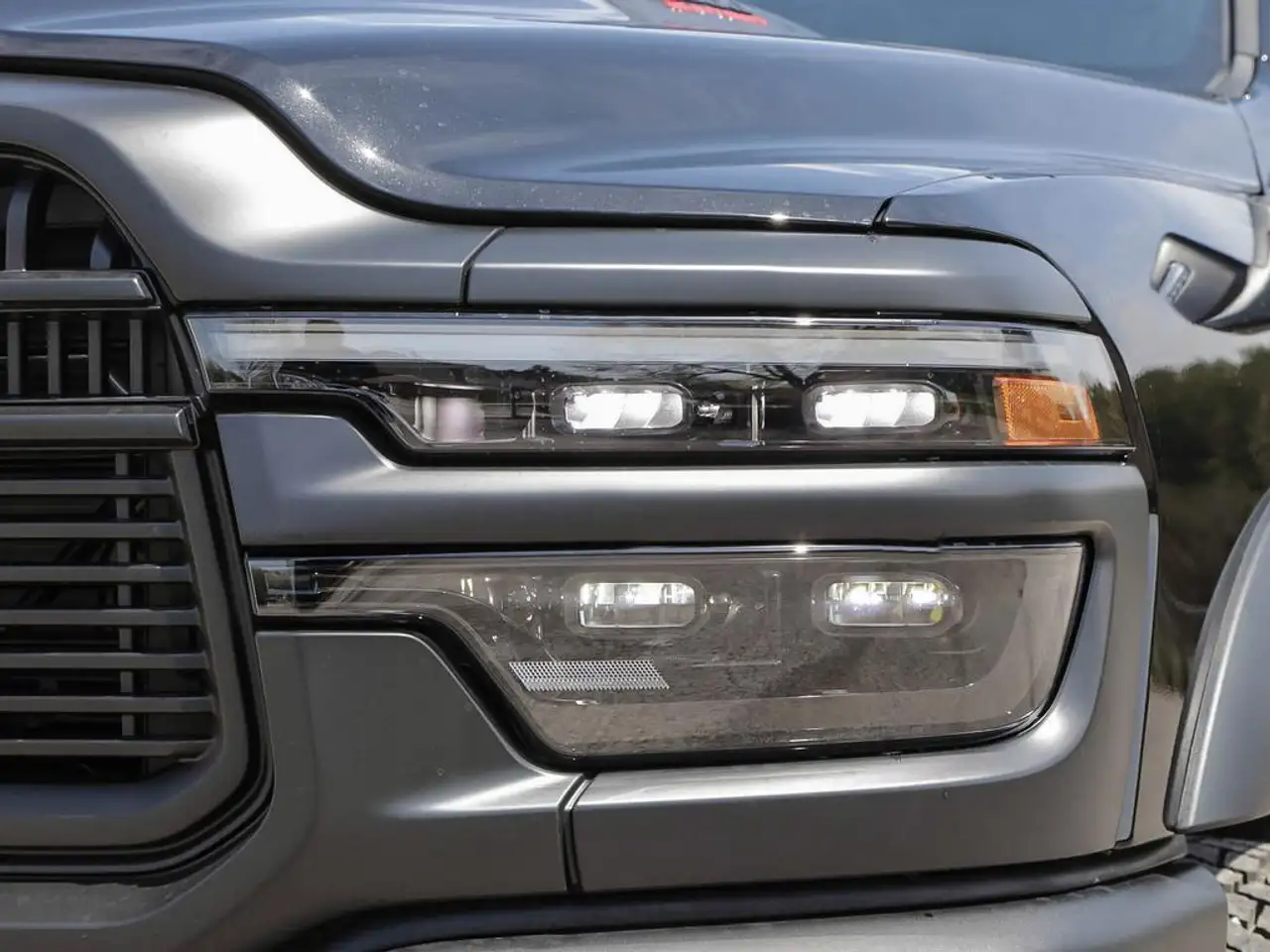 RAM 2500 снимка RAM 2500