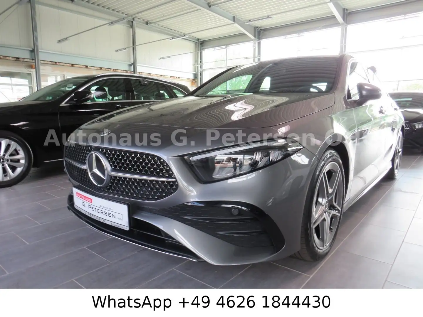 Mercedes-Benz A 200 AMG*Autom*Cam*Spur*Distronic*LED*Keyless-G Gris - 1