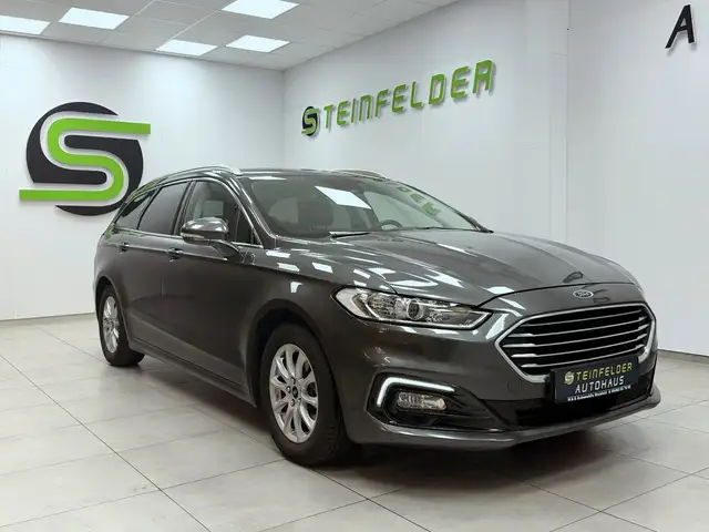 Ford Mondeo main image