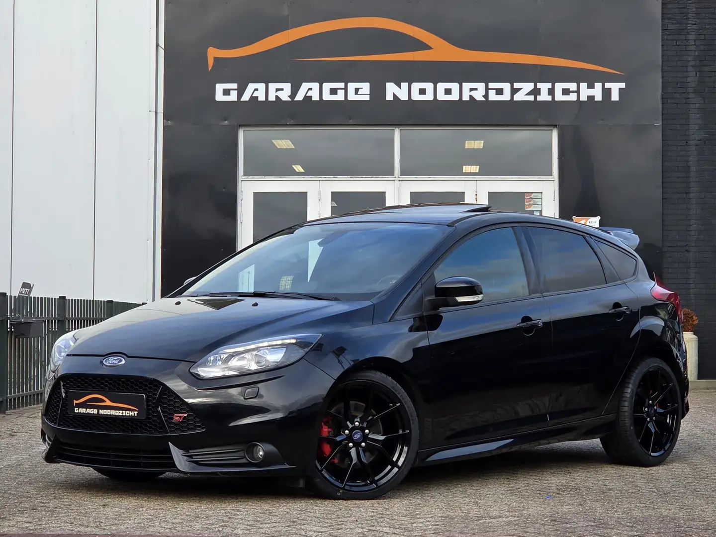 Ford Focus 2.0 ST-3 SCHUIFDAK|XENON-LED|NAVIGATIE|CAMERA|ECC/ Noir - 2