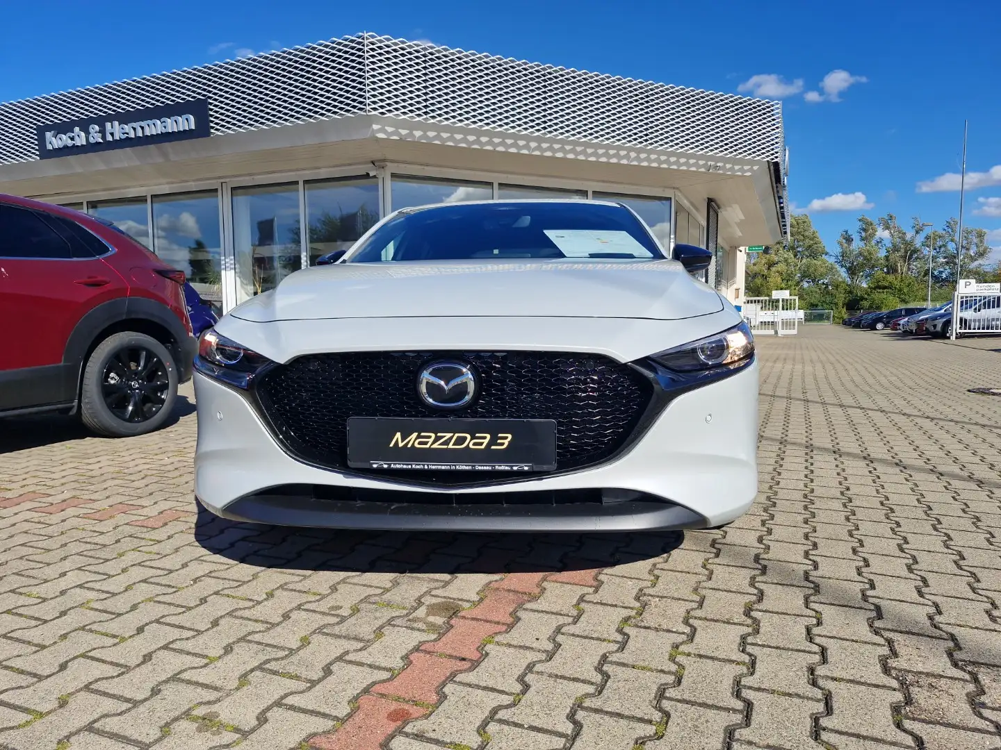 Mazda 3 2.5L e-SKYACTIV G 140ps HOMURA Weiß - 2