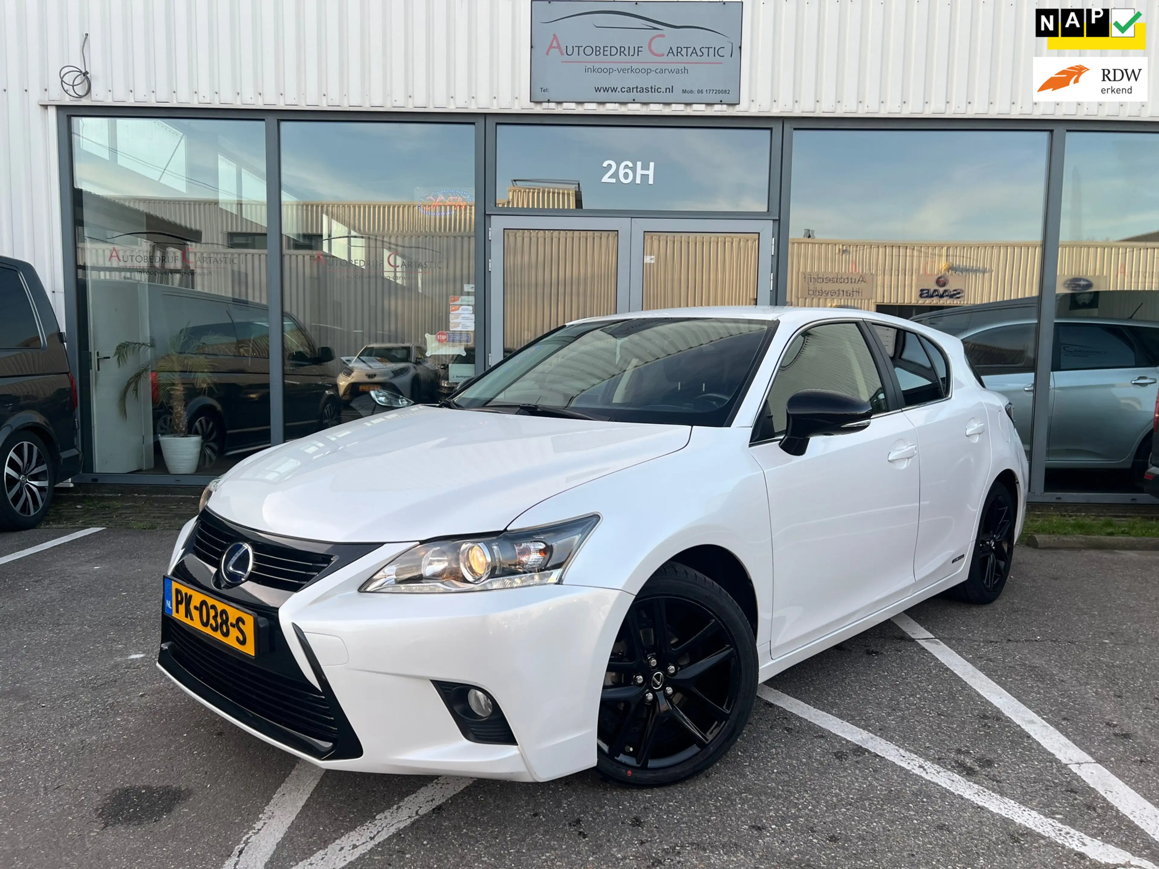Lexus CT 200h Sport Edition NAVI | HALFLEEF | CLIMA | CRUISE | V
