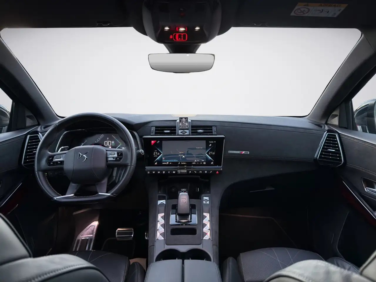 DS Automobiles DS 7 Crossback 2021 — фото 14