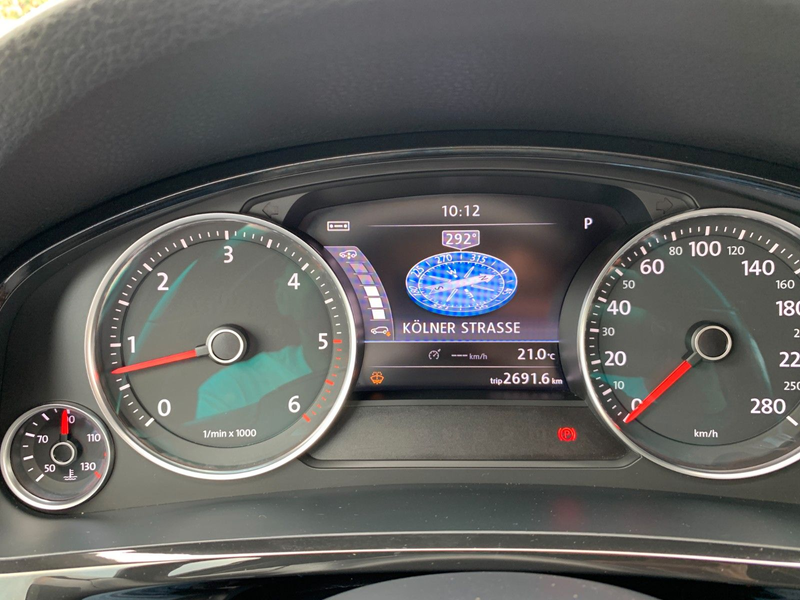 Volkswagen Touareg V6 TDI BMT*SiHz*360°Cam* — photo 24