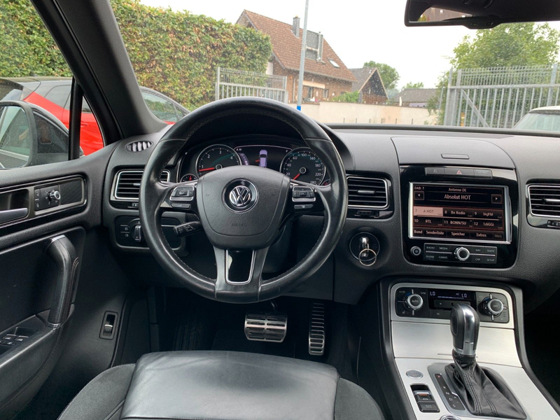 Volkswagen Touareg V6 TDI BMT*SiHz*360°Cam* — photo 17